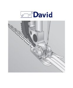 Alternative view of Piedino a tre fori per filati grossi con sistema IDT™ Pfaff