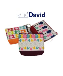 Pochette portachiavi soft touch con cerniera nei simpatici motivi del cucito