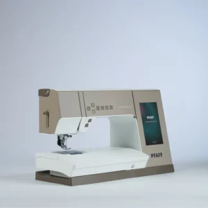 Alternative view of PFAFF® Creative Elevate 680 Macchina per cucito e ricamo